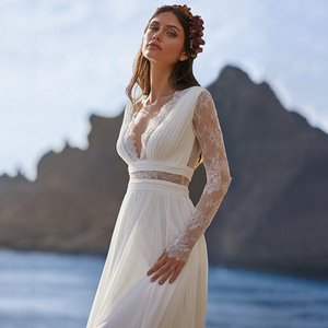 Vestido de Novia Personalizable Estilo Bohemio, Manga Larga, Cuello en V, Chifón, Corte en A, Espalda de Encaje, <span class=keywords><strong>para</strong></span> <span class=keywords><strong>Boda</strong></span> <span class=keywords><strong>Civil</strong></span> - Product Image 3