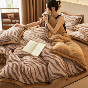 Literie d'hiver pour la maison, velours polaire épais, <span class=keywords><strong>housse</strong></span> <span class=keywords><strong>de</strong></span> <span class=keywords><strong>couette</strong></span> double face, drap plat, taie d'oreiller, rayures 5D, <span class=keywords><strong>flanelle</strong></span> polaire, linge <span class=keywords><strong>de</strong></span> lit - Product Image 6
