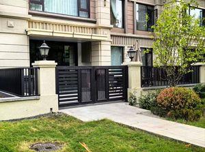 Rampe d'escalier en verre en acier inoxydable 304 moderne pour l'extérieur et l'intérieur, revêtement de sol de piscine avec finition miroir, matériaux durables en aluminium métallique - Product Image 5