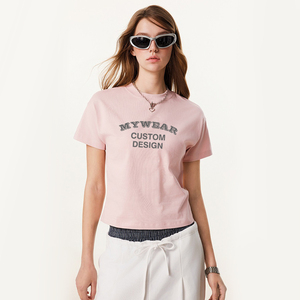 เสื้อค<span class=keywords><strong>รอ</strong></span>ปท็อปผู้หญิง แฟชั่นลำลอง ทรงเข้ารูป ทันสมัย ประจำปี 2026 เสื้อยืดแขนสั้นสำหรับฤดูร้อน มี<span class=keywords><strong>ส</strong></span>ินค้าพร้อม<span class=keywords><strong>ส</strong></span>่ง รับออกแบบโลโก้และสกรีนลาย - Product Image 1