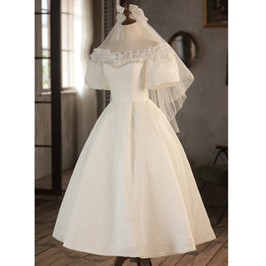 2025 nueva <span class=keywords><strong>princesa</strong></span> satén blanco modelo nuevo estilo fuera del hombro vestido <span class=keywords><strong>de</strong></span> noche vestido <span class=keywords><strong>de</strong></span> <span class=keywords><strong>novia</strong></span> elegante vestido bordado con flecos - Product Image 3