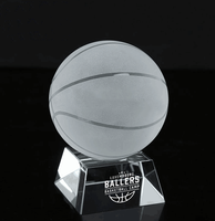Trophées de football et de basketball en cristal de haute qualité en gros, trophées de football en verre personnalisés et médailles pour événements sportifs