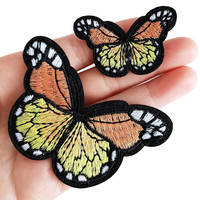 Écussons brodés personnalisés à faible MOQ, patchs thermocollants brodés sur le thème de l'anime, du papillon, de la fleur, de l'oiseau, du poisson pour vêtements