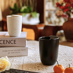 Taza de Café de Cerámica, Diseño Retro Moderno, Compatible con Pajitas, Elegante y Práctica para Hoteles, Casas de Huéspedes y Tiendas de Té con Leche - Product Image 3