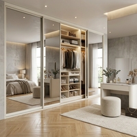 Armoire de chambre minimaliste haut de gamme Pavone avec fonctions extensibles, placard multifonctionnel pour villa