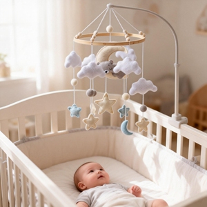 Mobile Montessori doux personnalisé pour bébé pour lit bébé certifié CE CPC Mobile ours suspendu pour chambre de bébé Jouet éducatif - Product Image 1