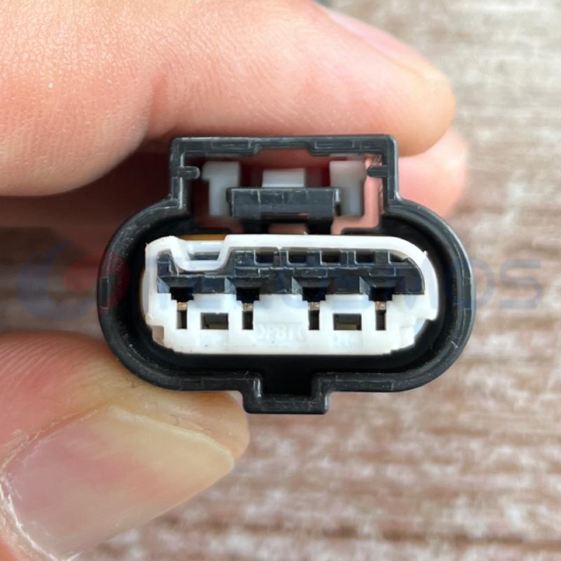 Car Connector For Volkswagen electric vehicle 4pin CT4-0161M-3