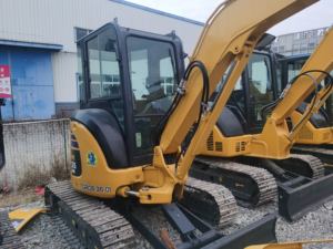Mini pelle compacte Komatsu PC35MR 3T utilisée | Mini pelle légère à usage domestique construite au Japon pour les travaux utilitaires - Product Image 4