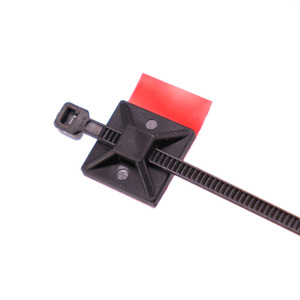 Attaches de câble extérieures protégées contre les UV noires Clips de fil auto-adhésifs solides Attaches de fil collantes <span class=keywords><strong>Guide</strong></span> de câble de base d'ancrage carré - Product Image 4