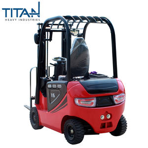 La carretilla elevadora eléctrica TITAN TL15EC es un vehículo portátil de manipulación de materiales con altura de antebrazo ajustable que es muy flexible - Product Image 2