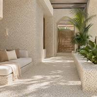 Revêtement de sol perméable en résine époxy transparente antidérapante résistant aux intempéries, pavés de galets de couleur naturelle pour terrasse et balcon