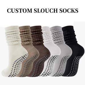 Высококачественные женские теплые уютные носки-тапочки для йоги и пилатеса с нескользящей подошвой и эффектом скранч-грип - Product Image 1