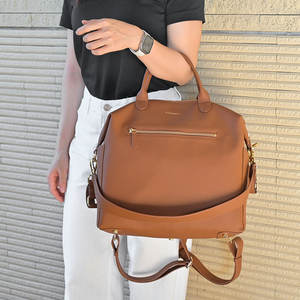 थोक फैशन परिवर्तनीय न्यूनतम शाकाहारी शाकाहारी चमड़े के नपे बच्चे बदलते बैग माँ माँ टोटे अस्पताल मातृत्व बैग - Product Image 5