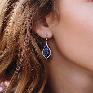 Orecchini Pendenti a Forma di Orchidea Fresca per Donne, Accessori Eleganti per Uso Quotidiano e Feste - Product Image 3