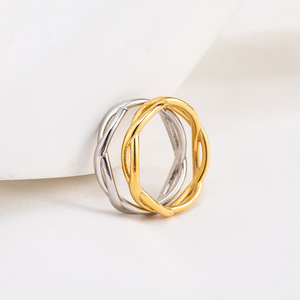 yunnique Cross Weave Braided <b>Couple</b> <b>Ring</b> Gold Plated Titanium Steel Unisex Everyday Wear Geometric Design XYR0079 - Product Image 2