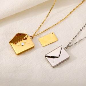Collana <span class=keywords><strong>con</strong></span> Ciondolo a Forma di Busta per Lettera d'Amore in Acciaio Inossidabile, Scatola per Messaggio Segreto Incidibile, Regalo per Lei, Fidanzata, San Valentino - Product Image 4