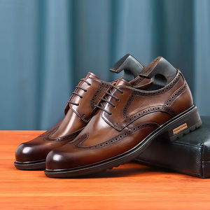 Zapatos de Hombre de Cuero Genuino con Cordones, Estilo Brogue Británico, Suela Gruesa, Aumentan la Altura, Negros, Casuales, Formales, para Otoño y Bodas - Product Image 1