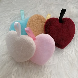 Esponja Desmaquillante en Forma de Corazón, Práctica, de Doble Cara, Colorida, para Limpieza Facial - Product Image 1