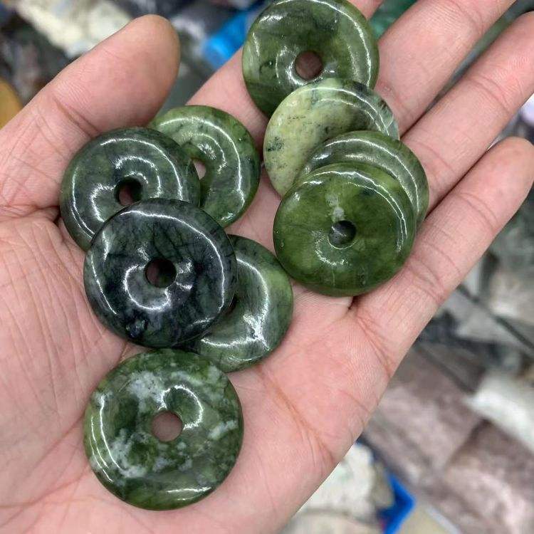 สีเขียว