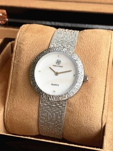 Fashion Agate <b>Face</b> Ladies' Quartz Watch Waterproof Milan Strap Fashion Watch - Product Image 1