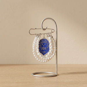 Royal Blue Zeta Phi Beta Pearl Pin Shield Broche Letras griegas para boda o compromiso - Product Image 2