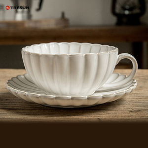 Ensemble de tasses en céramique grande capacité 220 ml (7,5 oz), élégance pour le thé de l'après-midi, fabrication artisanale, glaçure réactive, couleur beige, pour latte et café. - Product Image 1
