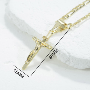 Collar con Colgante de Cruz de Jesús para Hombre y Mujer, Disponible en Cobre Bañado en Oro de 14K con Cadena Figaro para Joyería Personalizada - Product Image 3