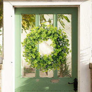 聖パトリックの日のお祭り グリーンシャムロック プラスチック製人工葉の花輪とリース 玄関の装飾用 - Product Image 3