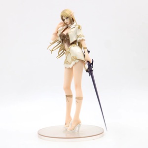 Figurine PVC 1/7 de Mage Féminin Elfe Blanc Tenant un Écusson, Série Cute Things Museum Trading Lineage 2 - Product Image 5