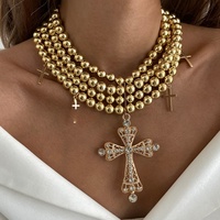 Luxuriöse Vergoldete Trendige Mehrschichtige Perlenkette mit Großem Strass-Kreuzanhänger Gliederkette Damen Party Club Mode