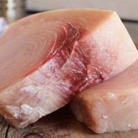 Filet de poisson-sabre IQF surgelé, capture sauvage, sans peau, coupé, viande de poisson, tranché, emballé sous vide, exportation Singapour, vente en gros, en vrac