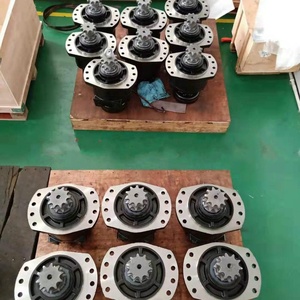 Moteur hydraulique à tour de piston compatible avec Deere 328 Skid - Catégorie de produit - Product Image 6