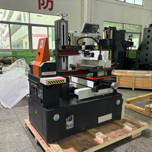 Machine de découpe à fil par électroérosion DK7735 - Product Image 3