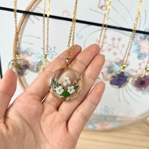 Lujo multiusos en forma de O <span class=keywords><strong>Bohemia</strong></span> Flor de nacimiento resina flores secas 18K chapado en oro moda colgante cadenas joyería collares - Product Image 3