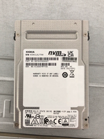Untuk KIOXIA CD6 KCD61LUL7T68 7.68TB U.2 NVMe PCIe 4.0 Enterprise SSD