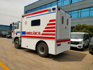 Camion d'ambulance et de lutte contre les incendies L3000 4X2 avec prise de force (PTO) pleine puissance, lance à eau et mousse de 70 m, lance de 65 m pour le sauvetage industriel et aéroportuaire - Product Image 2