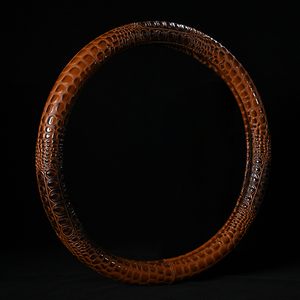 Funda para <span class=keywords><strong>volante</strong></span> de coche transpirable de goma con patrón de cocodrilo marrón para Accord, agarre cómodo, duradero, fácil de instalar, universal - Product Image 4