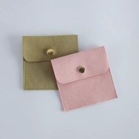 Pochette carrée personnalisée en microfibre pour bijoux, avec logo sur mesure, 8x8cm, sac de rangement anti-poussière, emballage élégant en sac OPP pour boucles d'oreilles