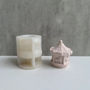 Moule en silicone carrousel pour bougies en résine en gros, idéal pour la décoration intérieure et les bougies parfumées - Product Image 2