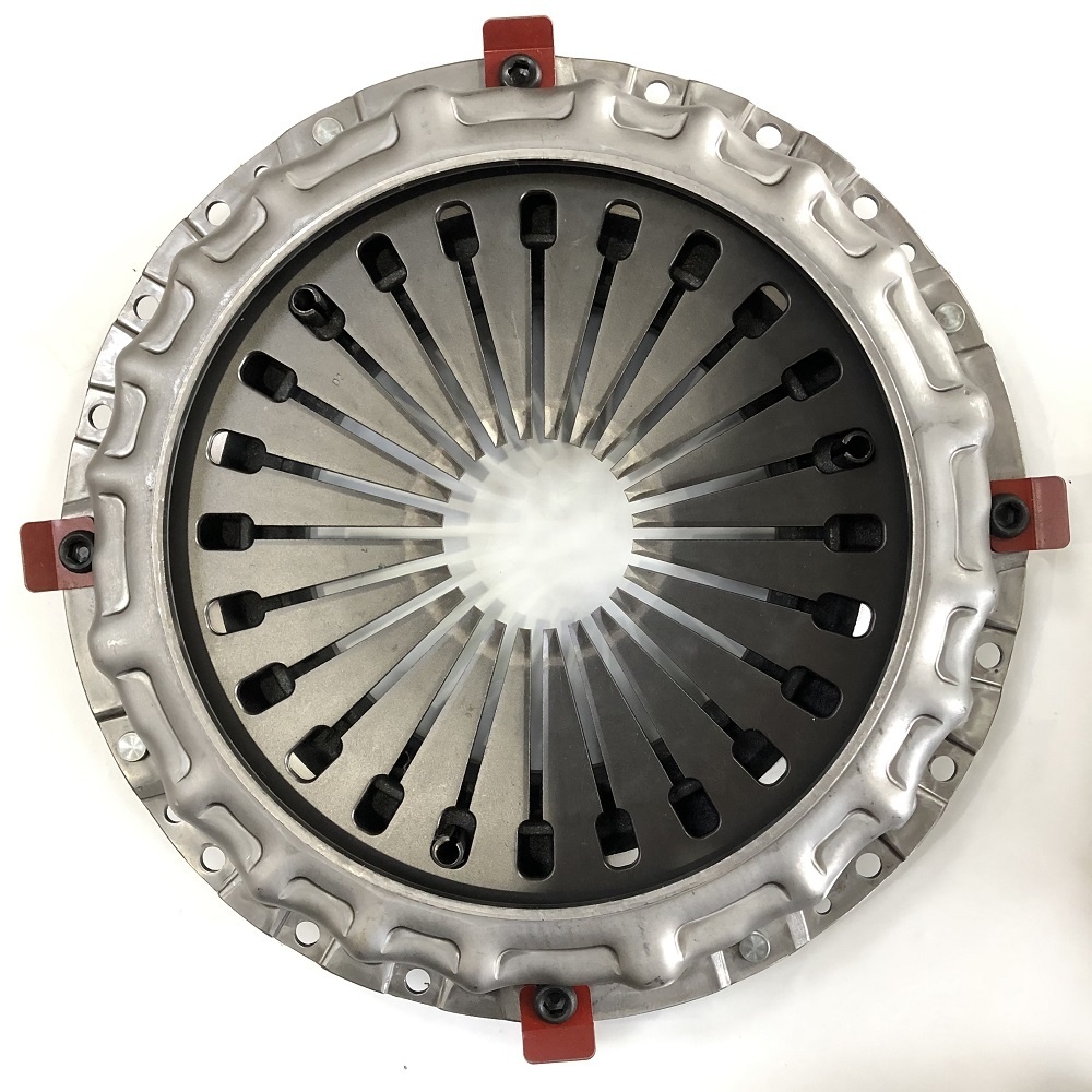 3126110 Guaranteed 60000km Clutch Cover 31210-E0641 for HINO700 Japan