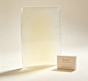 Feuilles de gélatine Halal de qualité alimentaire disponibles en OEM <span class=keywords><strong>pour</strong></span> pâtisserie, desserts, gelées et ingrédients de cuisson - Product Image 1
