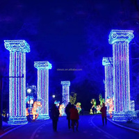 Sculpture lumineuse LED 3D extérieure extra-large en forme de colonne romaine pour les sentiers lumineux de festival d'hiver en drive-thru