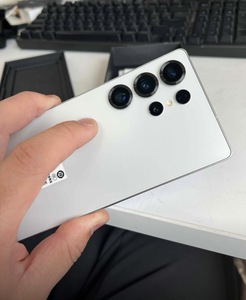 Ottimo per Utenti Principianti, Anziani e Persone Occupate - S25 Ultra con Schermo FHD, Supporto CDMA, Francese/Spagnolo - Product Image 1