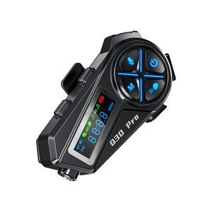 Interfono Impermeabile Q30 PRO per Moto, Intercomunicatore Wireless per Casco con Radio FM e Display LCD - Product Image 1