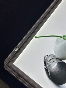 Panneaux d'affichage muraux avec éclairage LED, boîte à lumière LED pour affiches de films, boîte à lumière <span class=keywords><strong>publicitaire</strong></span> LED avec cadre en aluminium ultra-fin - Product Image 3