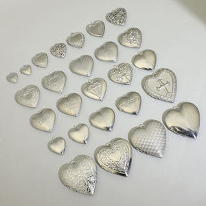 Charmes de bijoux en acier inoxydable 316L personnalisés avec <span class=keywords><strong>photo</strong></span>, <span class=keywords><strong>pendentif</strong></span> médaillon en forme de cœur avec <span class=keywords><strong>photo</strong></span> d'amour <span class=keywords><strong>pour</strong></span> femmes, hommes, couples, enfants - Product Image 2