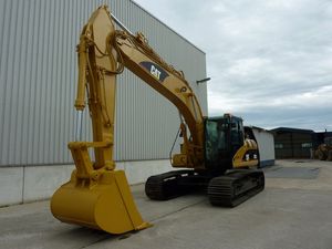 Excavatrice sur chenilles Caterpillar 320C d'occasion de 20 tonnes, modèle 2020, capacité de godet de 1,2 m, composants de pompe moteur essentiels, prix compétitif - Product Image 6