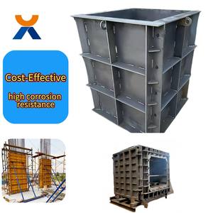 Panneaux de coffrage en acier robustes et réglables avec ajustement de taille, coffrages modulaires en béton pour la construction en place - Product Image 1