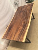 Prix d'usine Plateau de table en bois massif à bord naturel, Dalle de bois pour comptoirs et plans de travail, Plateau de table de bureau et de salle à manger en bois