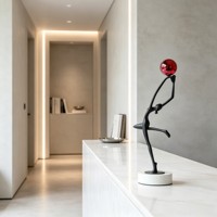 Ornement Métallique Créatif Evelyn : Sculpture Artistique de Fille Dansante, Décoration d'Intérieur Européenne de Luxe Léger